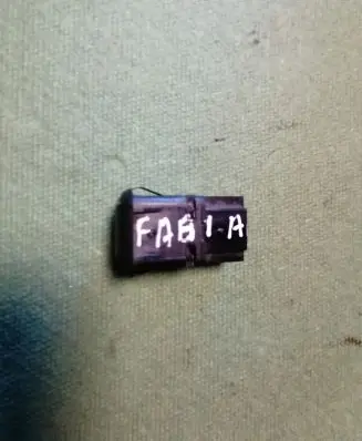 Skoda Fabia Mk2 (5J) Alarm switch 5J0962109