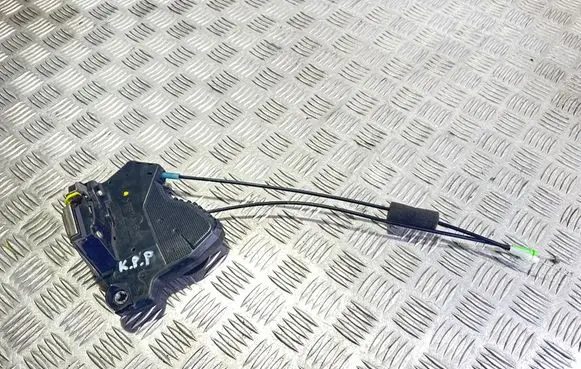 Suzuki Grand Vitara II Front door lock 3071201