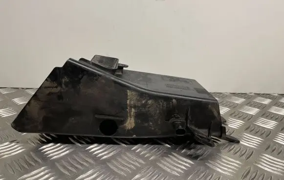 BMW 5 F10 F11 Brake cooling air channel/duct 7200798