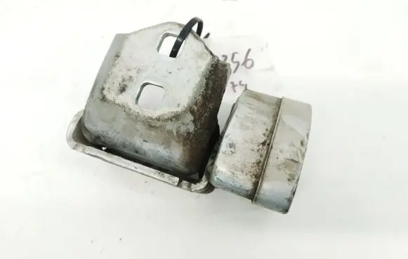 Renault Scenic II - Grand scenic II Rear door lower hinge
