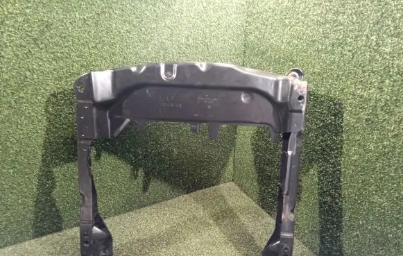 Porsche Cayenne (92A) Front passenger seat console base 7P0881678A 7P0881678