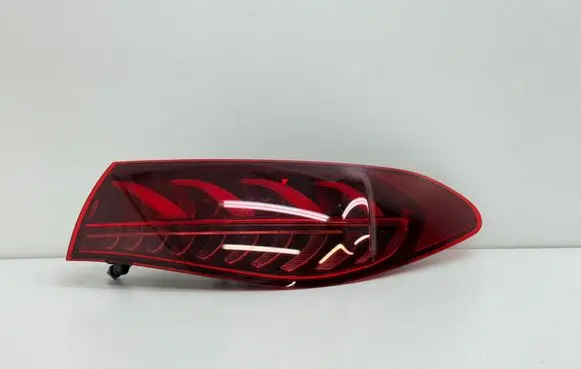 Rear/tail lights