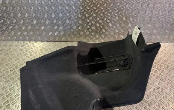 Audi A8 S8 D4 4H Trunk/boot side trim panel 4H0863879R 9X7
