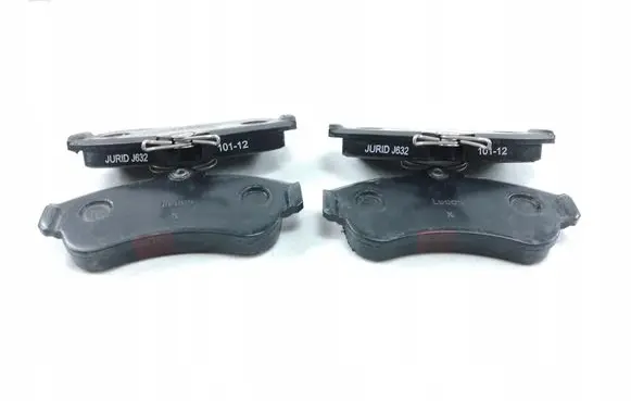 Nissan Primera Brake pads (front) 101-12