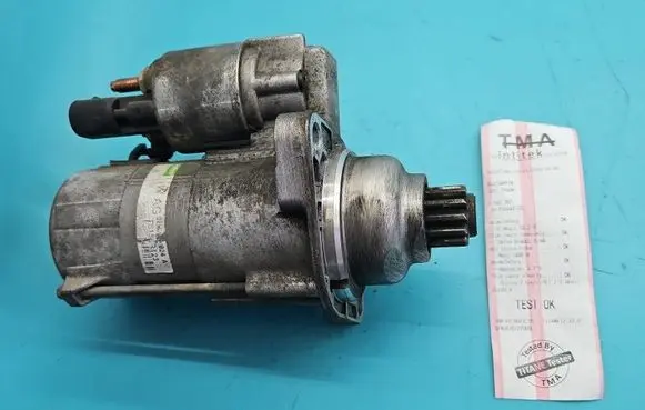 Volkswagen PASSAT CC Starter motor 02M911024A IMPRK1543357