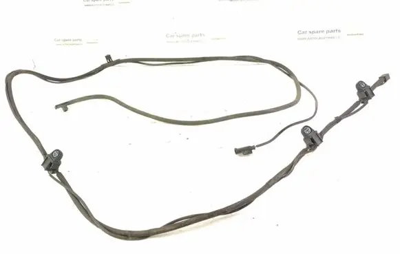 Mercedes-Benz CLS C218 X218 Windshield washer spray nozzle DALISID874 2128601092 A2128601092