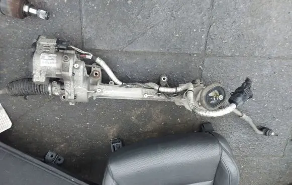 KIA Cerato Steering rack 57700