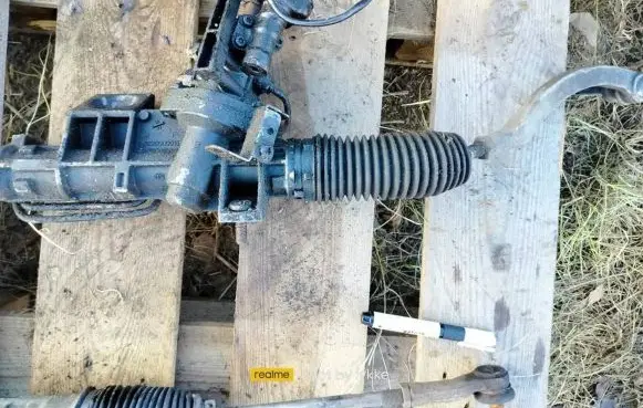 Volvo S80 Steering rack 6820000015