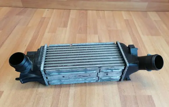 Peugeot 407 Intercooler radiator 9645682880 IA1095 0384G6