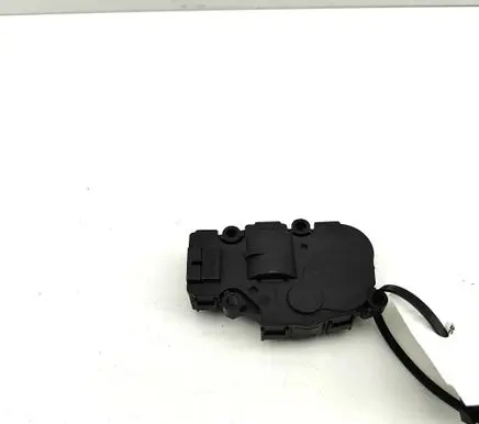 Porsche Taycan 9J1 Air flap motor/actuator CZ1139302190