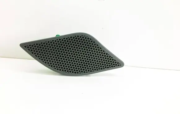 Front door high frequency speaker