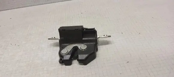 Fiat Bravo Tailgate/trunk/boot lock/catch/latch 55701971