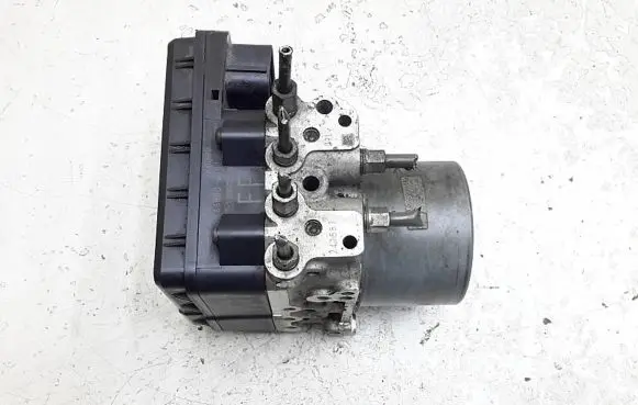 Mazda 6 ABS Pump
