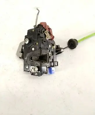 Audi A8 S8 D3 4E Rear door lock 4E0839015