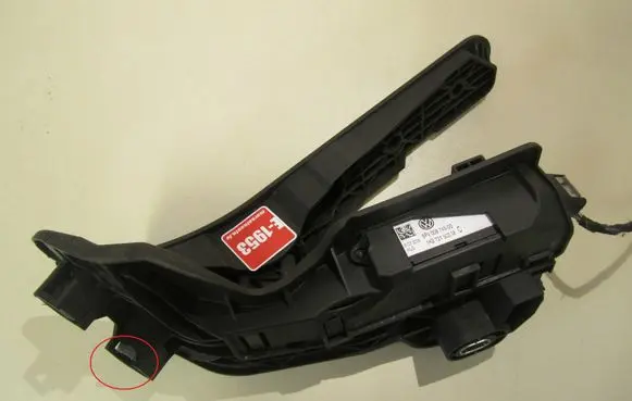 Audi A3 S3 8P Accelerator throttle pedal 1K2721503M