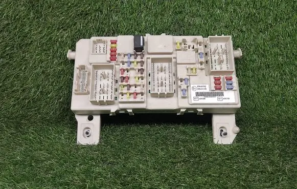 Ford C-MAX I Power management control unit 7M5T14A073CB