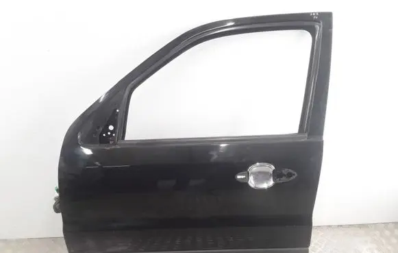 Ford Maverick Front door F8DB5420472AB