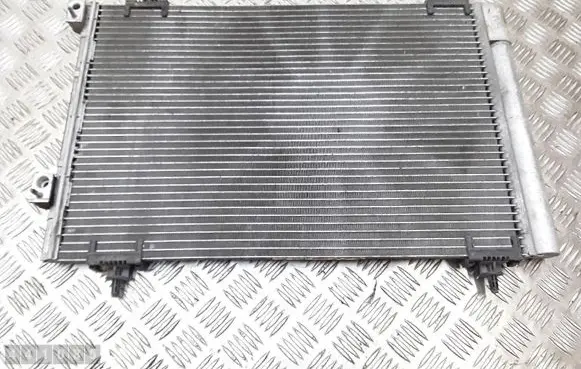A/C cooling radiator (condenser)