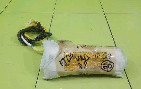 Toyota Prius (XW20) Seat airbag GA33200640