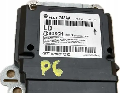 Dodge Charger Other control units/modules 68371748AA
