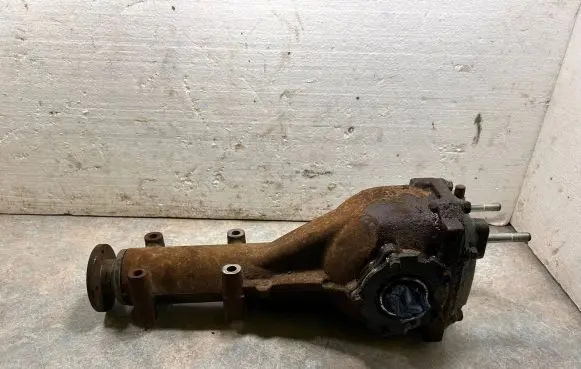 Subaru Forester SH Rear differential 27011AB231 27011AB230