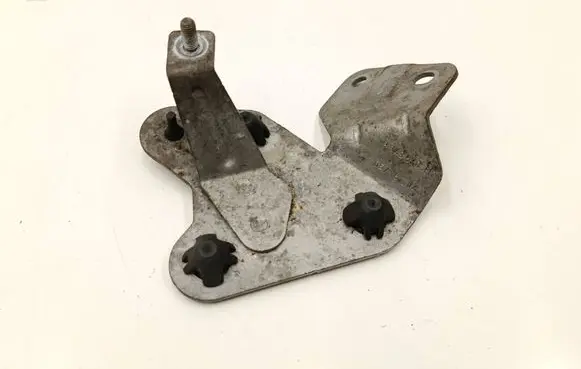 BMW 3 F30 F35 F31 Radiator mount bracket 9343670