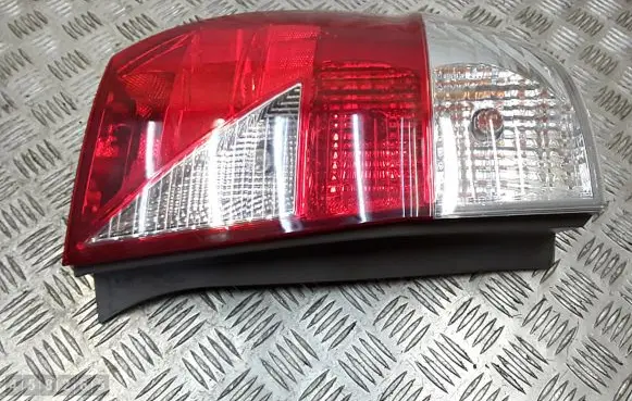 Honda FR-V Rear/tail lights ichikoh4991