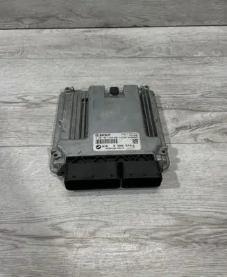 BMW X5 F15 Engine control unit/module 8586540
