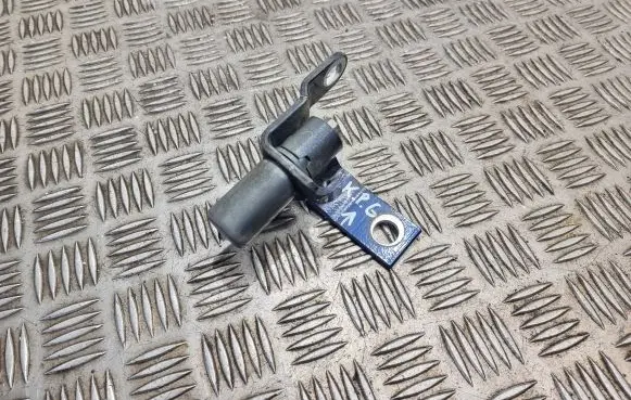 Ford S-MAX Rear door upper hinge
