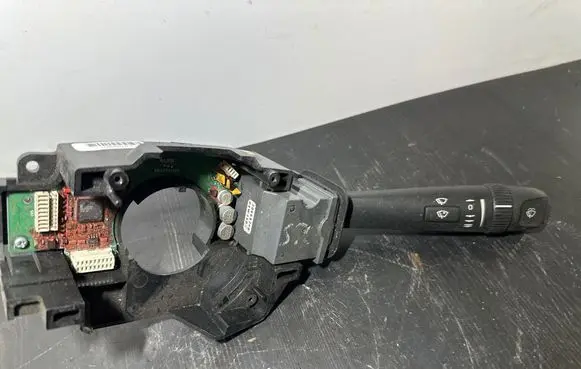 Volvo S80 Wiper control stalk 30669740 04W35D