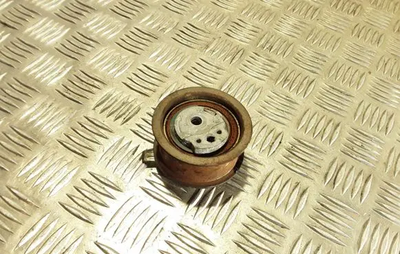 Skoda Fabia Mk2 (5J) Timing belt/chain tensioner 045109243F