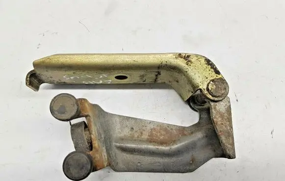 Mercedes-Benz Vito Viano W638 Sliding door middle roller runner A6387600847