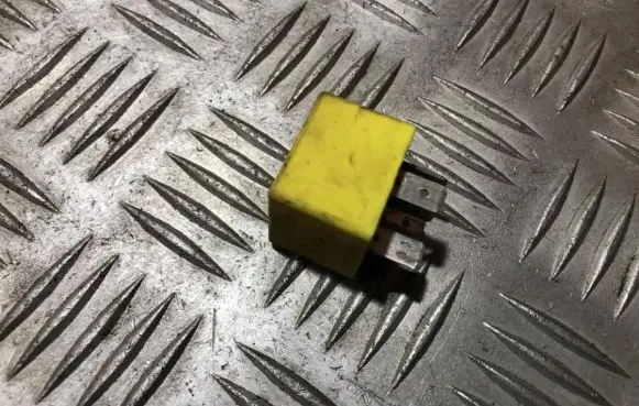 Renault Laguna II Other relay 700844253