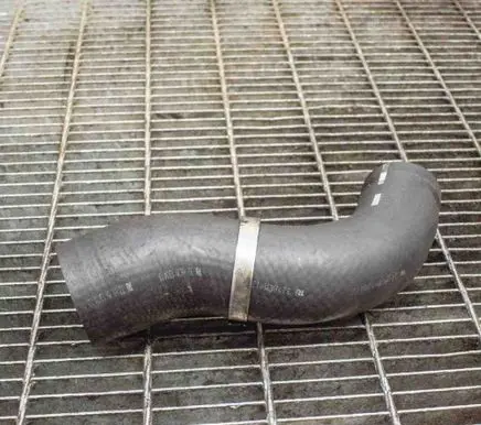 Toyota Verso-S Intercooler hose/pipe 130410