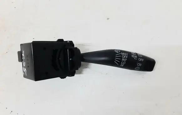 Honda CR-V Wiper control stalk