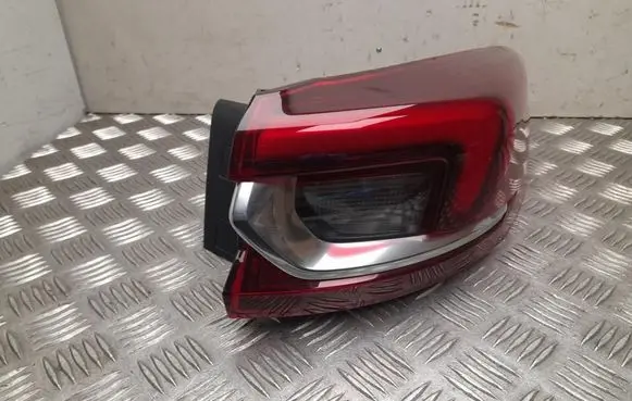 Opel Insignia B Rear/tail lights 39099113