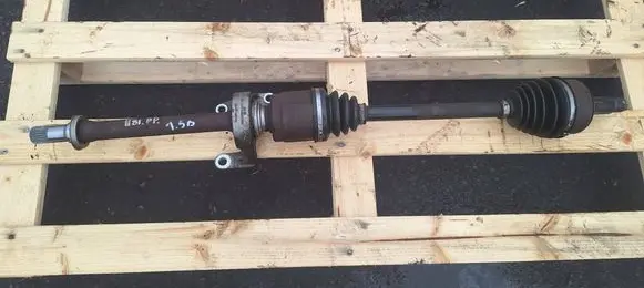 Honda CR-V Front driveshaft