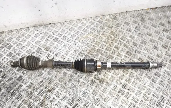 Mazda CX-30 Front driveshaft