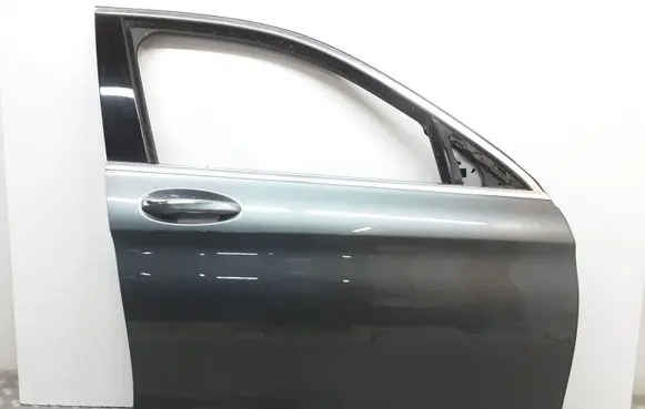 Mercedes-Benz GLC X253 C253 Front door A253