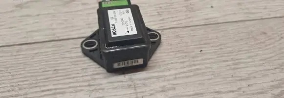 Mazda CX-7 ESP acceleration yaw rate sensor 0265005254