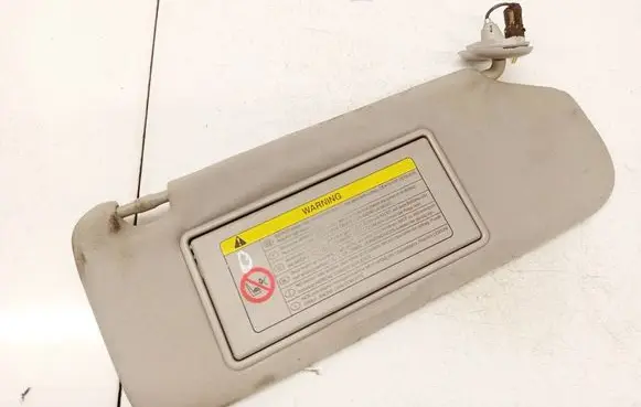 Toyota Avensis T250 Sun visor 
