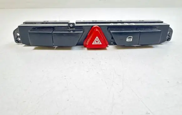 KIA Ceed Hazard light switch 937001H910 937001H900 202006754