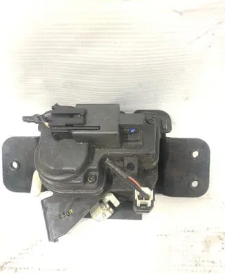 Dodge Caliber Tailgate/trunk/boot lock/catch/latch
