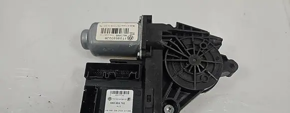 Volkswagen Touran II Front door window regulator motor 1T0959702R 402299B HW009SW21XX