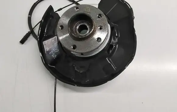 BMW 3 F30 F35 F31 Rear wheel hub 6867261