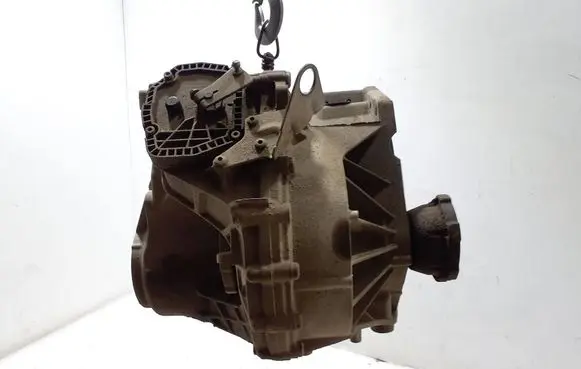 Volkswagen Caddy Manual 6 speed gearbox