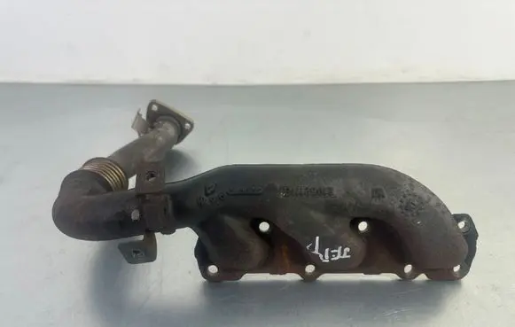 Jeep Grand Cherokee Exhaust manifold 21052111G
