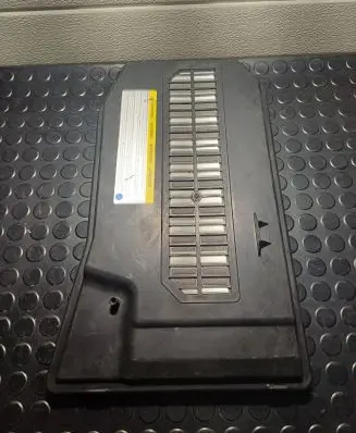Porsche Cayenne (92A) Battery box tray 7L0864643B