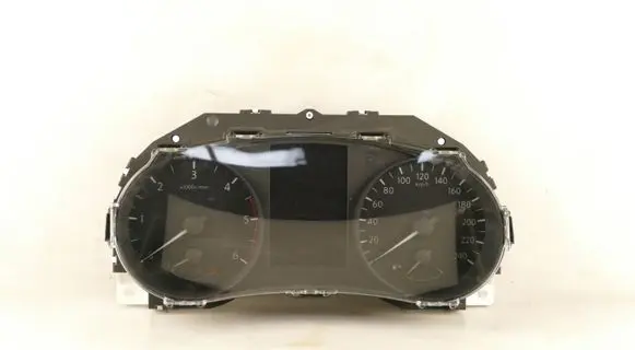 Nissan X-Trail T32 Speedometer (instrument cluster) 7FV1AAJUB
