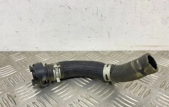 Peugeot 208 Engine coolant pipe/hose